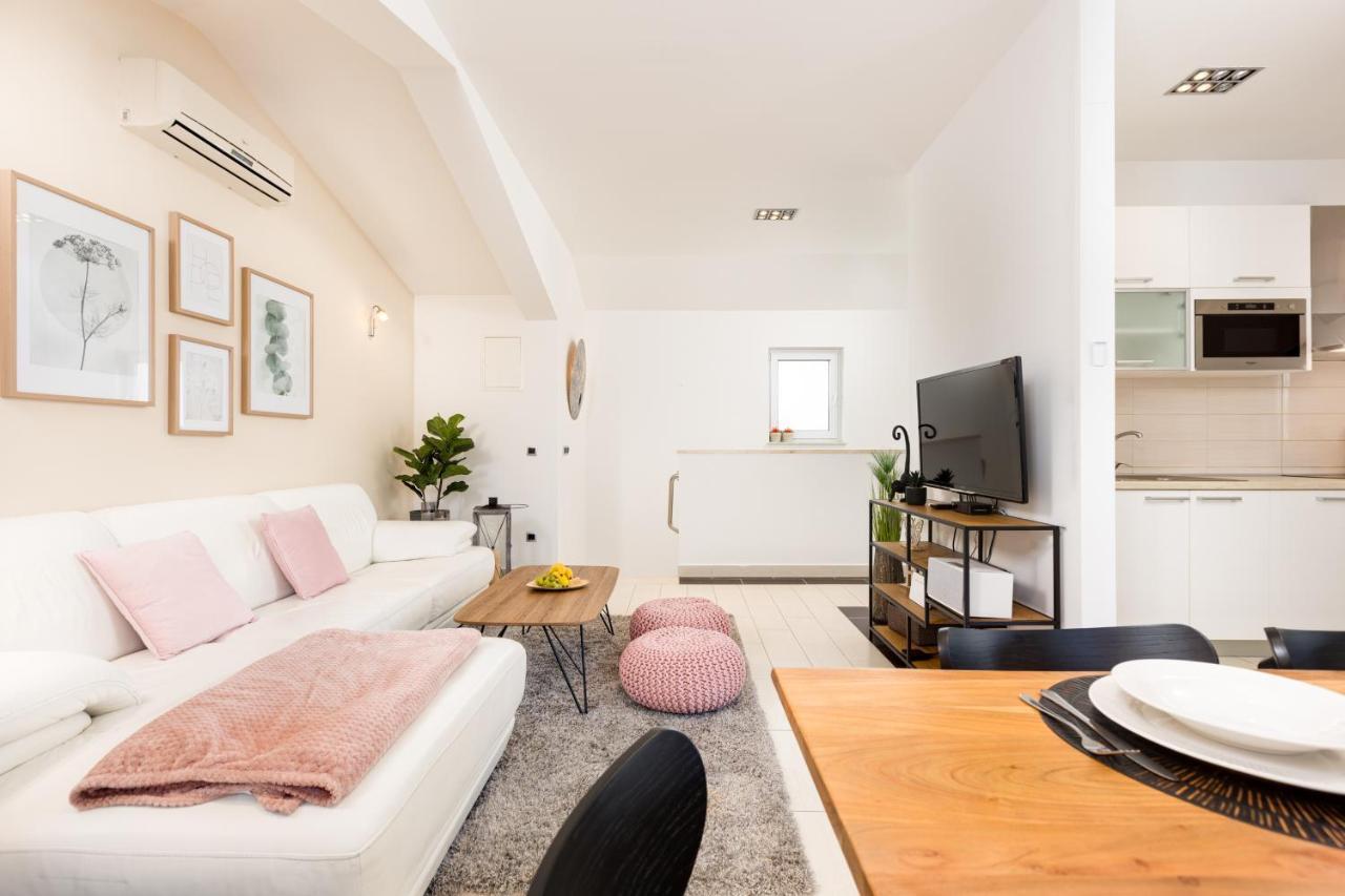 Apartment Manda Порат Екстериор снимка