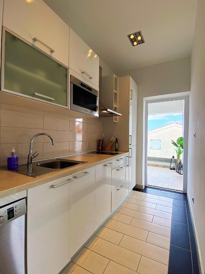 Apartment Manda Порат Екстериор снимка